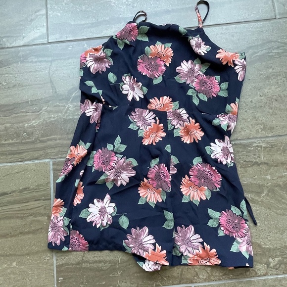 Floral Romper - Picture 1 of 1